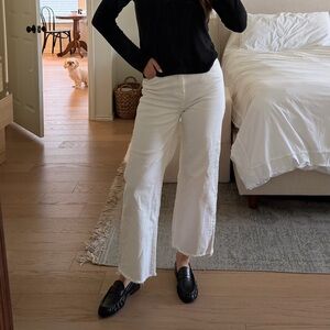 Zara White High Waisted Straight Leg Jeans Size 2